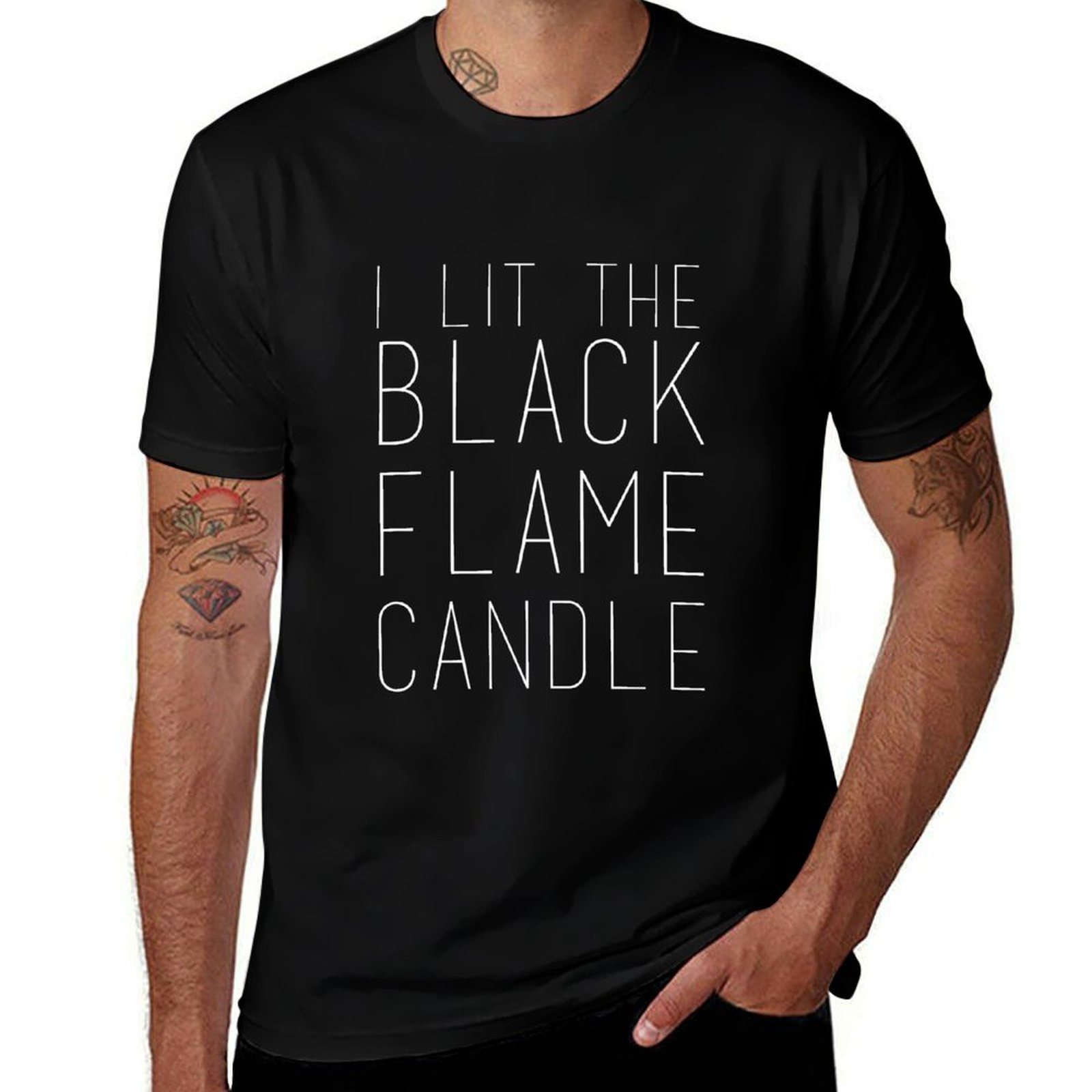 Black Flame Candle (White) T-S - Black Tin Candle 评论和价格